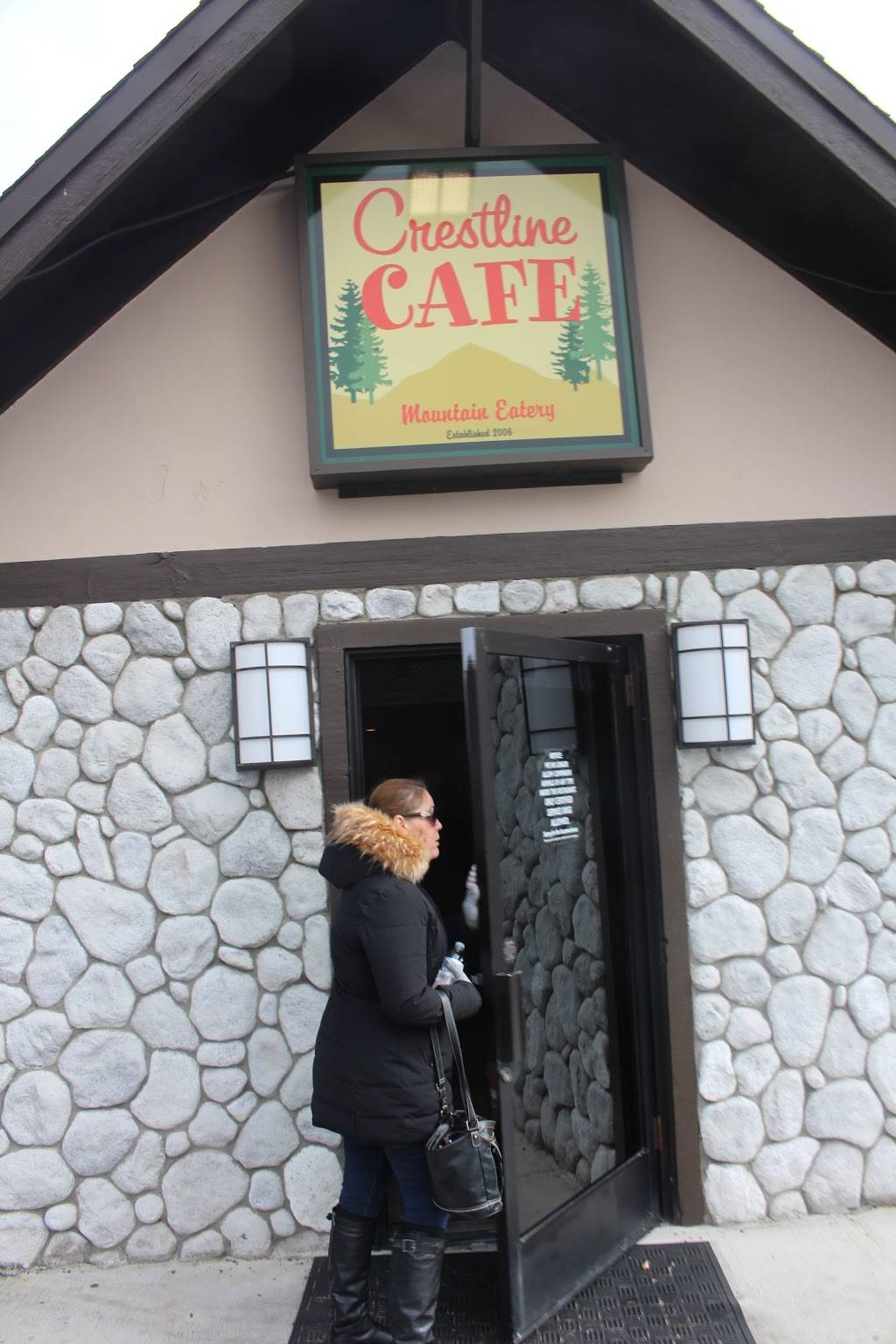 Crestline Cafe | cafe | 23943 Lake Dr, Crestline, CA 92325, USA | 9093384128 OR +1 909-338-4128