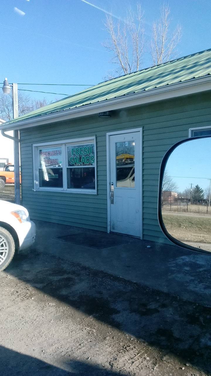 Big Chucks Pizza Plus | restaurant | 8987 Plum Orchard Rd, Munith, MI 49259, USA | 5175962822 OR +1 517-596-2822