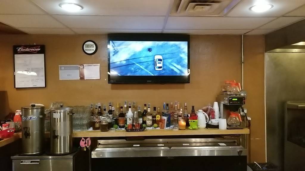 Buzzards Fine Dining & Other | restaurant | 111 1/2 S 3rd St, Fisher, IL 61843, USA | 2178976158 OR +1 217-897-6158