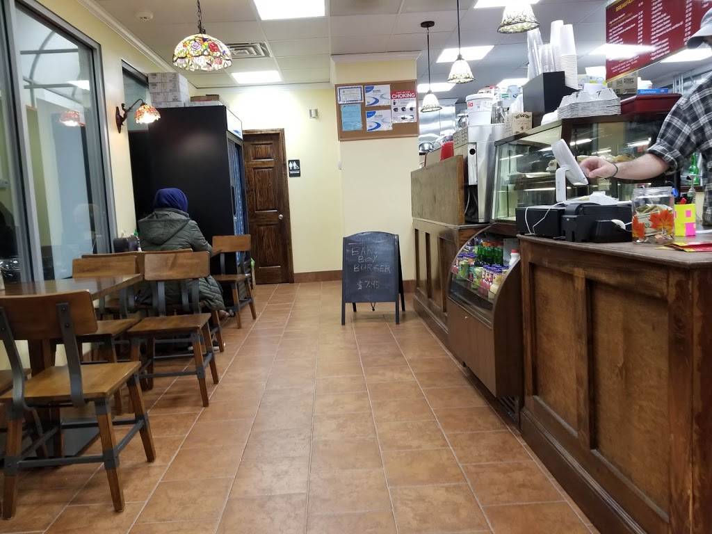 Zahras Corner Grill | restaurant | 259 Hope St, Stamford, CT 06906, USA | 2035889726 OR +1 203-588-9726