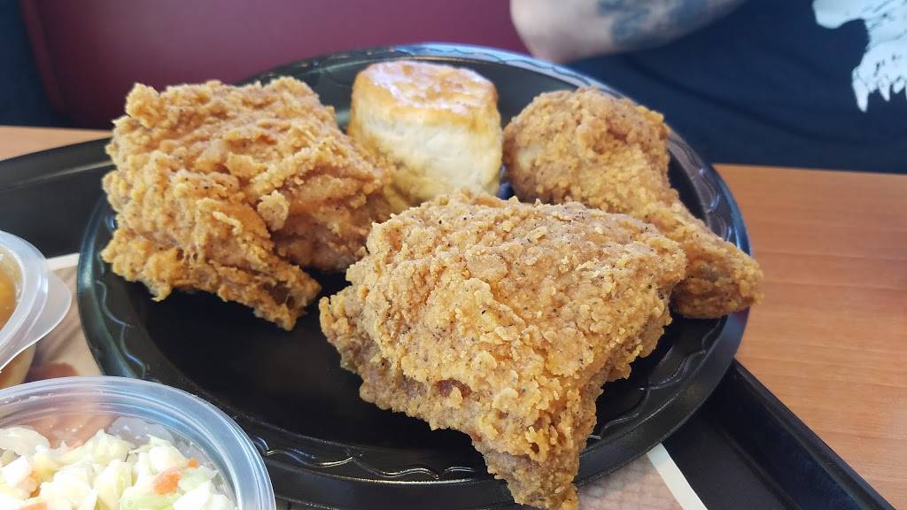 KFC | restaurant | 8579 Elk Grove Blvd, Elk Grove, CA 95624, USA | 9166855227 OR +1 916-685-5227