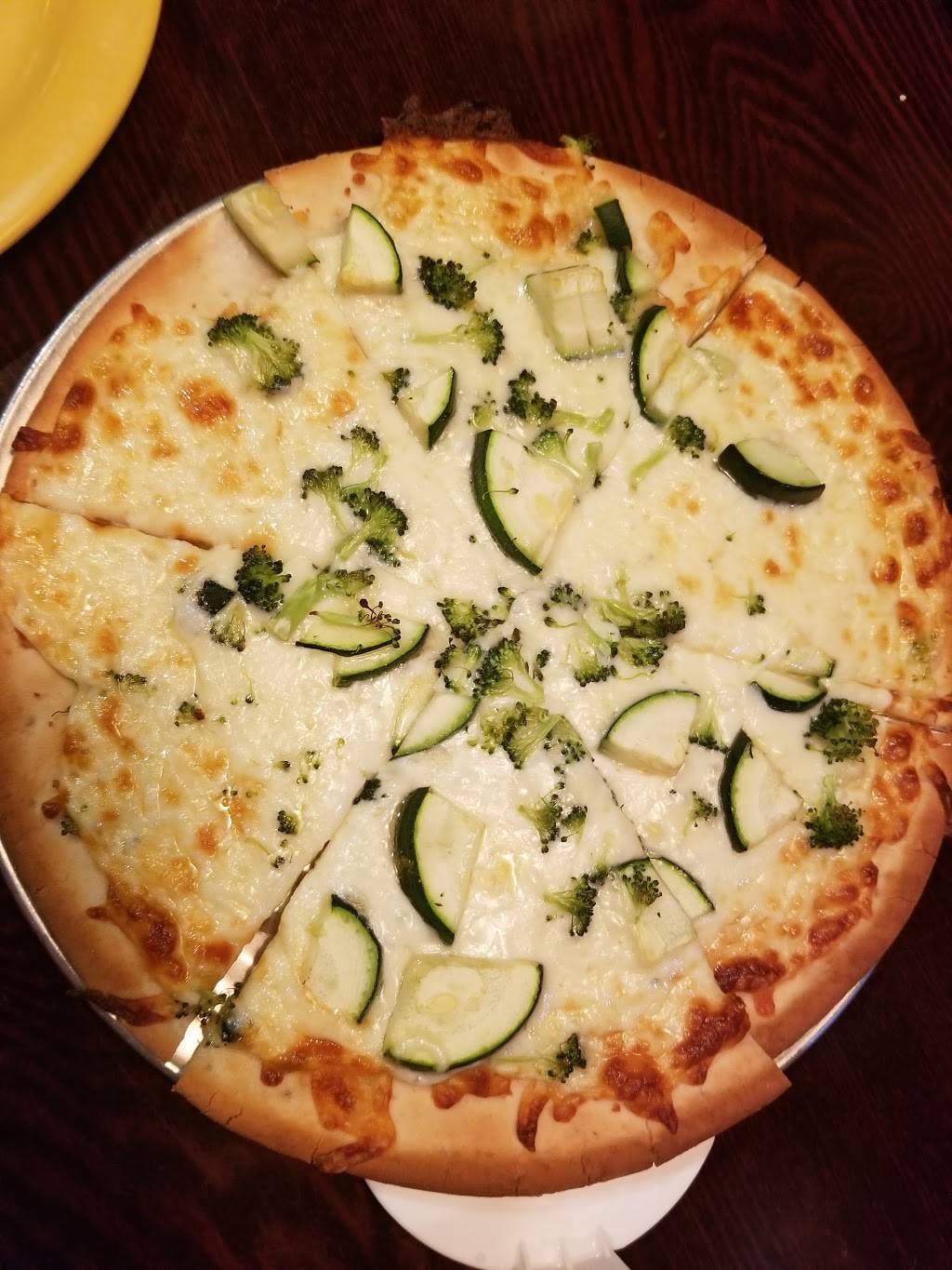 Kelseys Pizzeria & Eatery | restaurant | 2845 Garden St, Titusville, FL 32796, USA | 3212685555 OR +1 321-268-5555