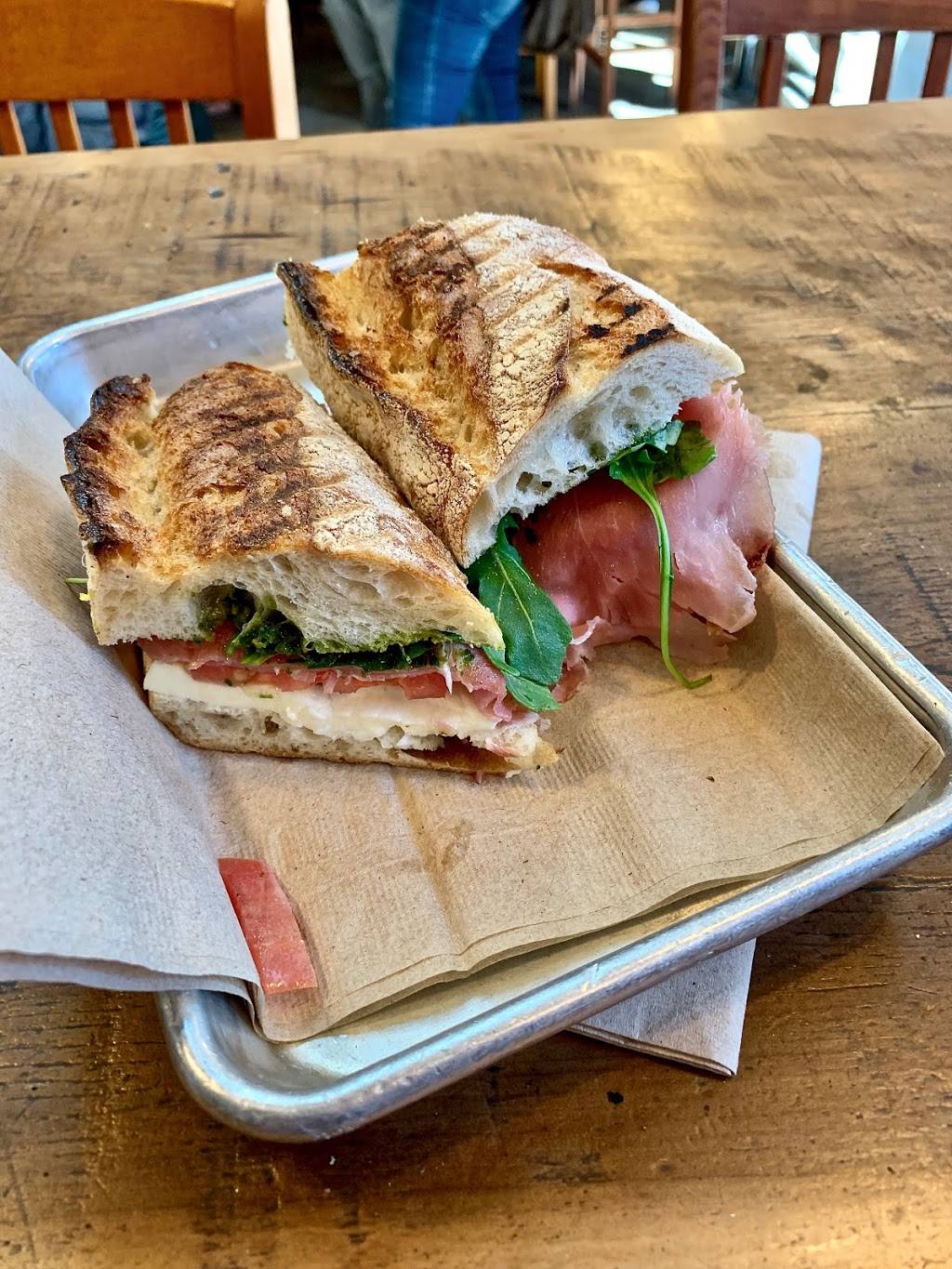 Groundwork Coffee Co. | cafe | 671 Rose Avenue, Venice, CA 90291, USA | 3106648830 OR +1 310-664-8830