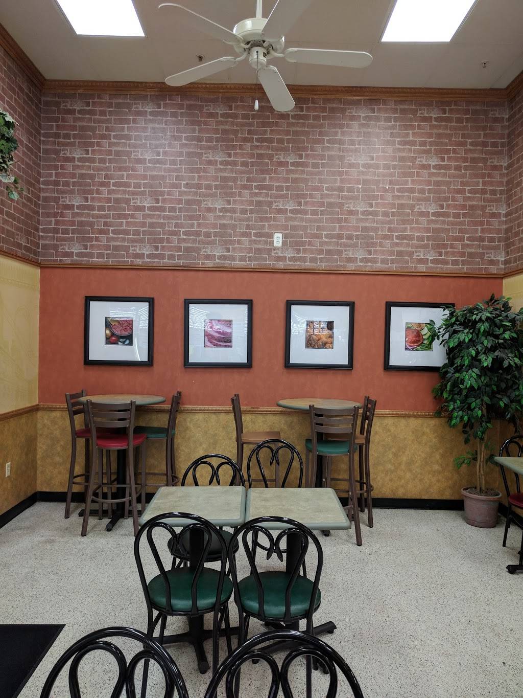 Subway Restaurants | restaurant | 300 Wootton St, Boonton, NJ 07005, USA | 9733341122 OR +1 973-334-1122