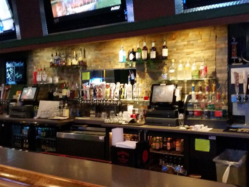 Sidelines Sports Pub and Grill | restaurant | W6278 Greenville Dr, Greenville, WI 54942, USA | 9207579810 OR +1 920-757-9810