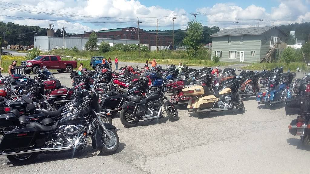 Green Lite Restaurant & Lounge | restaurant | 1221 Brusselles St, St Marys, PA 15857, USA | 8148347508 OR +1 814-834-7508