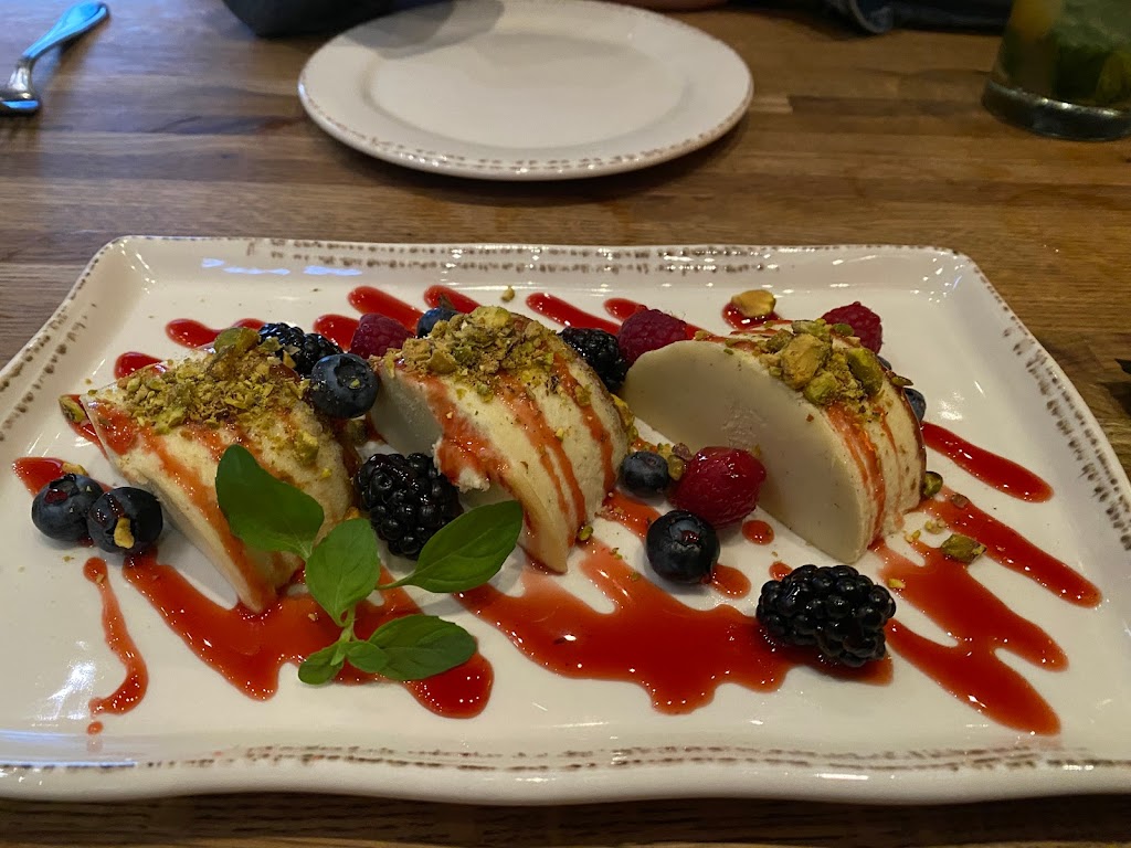 Bloom Restaurant + Bar | restaurant | 31760 Old Mission Rd a, San Juan Capistrano, CA 92675, USA | 9499915078 OR +1 949-991-5078