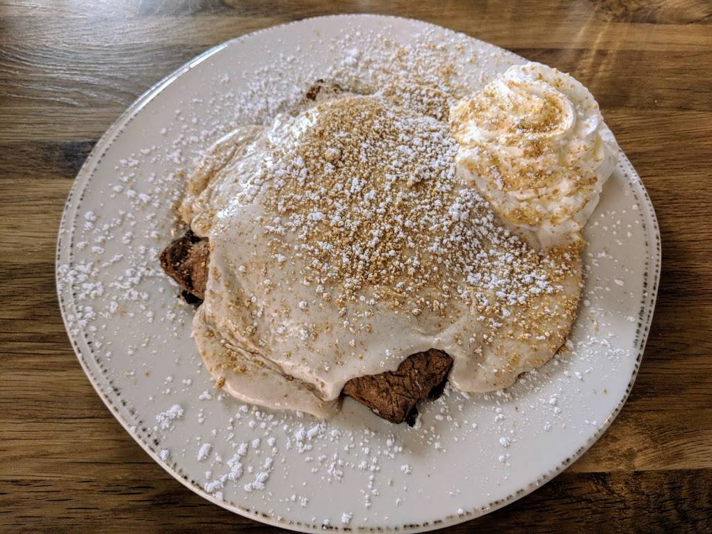 Iron Rooster | restaurant | 1558 Whetstone Way, Baltimore, MD 21230, USA | 4437087935 OR +1 443-708-7935