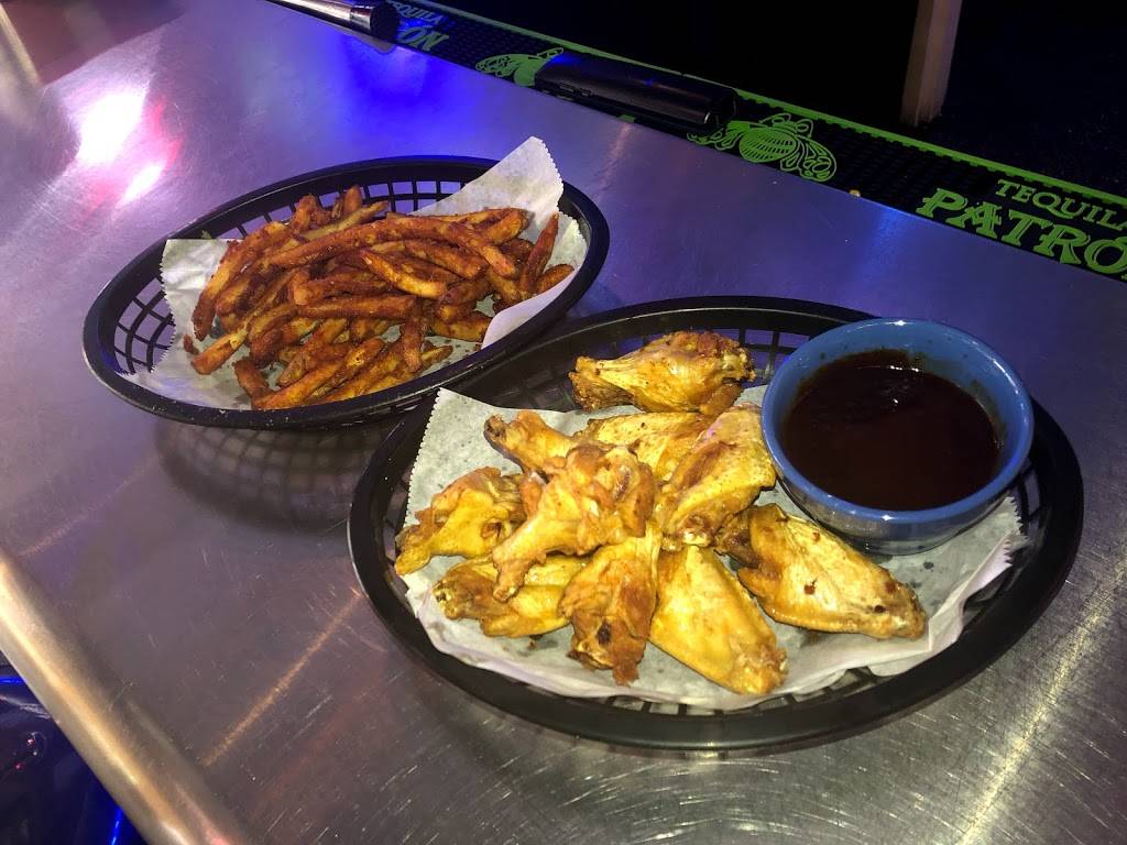 Blue Agave Restaurant and Lounge | restaurant | 117 S Butler St, Madison, WI 53703, USA | 6084677733 OR +1 608-467-7733