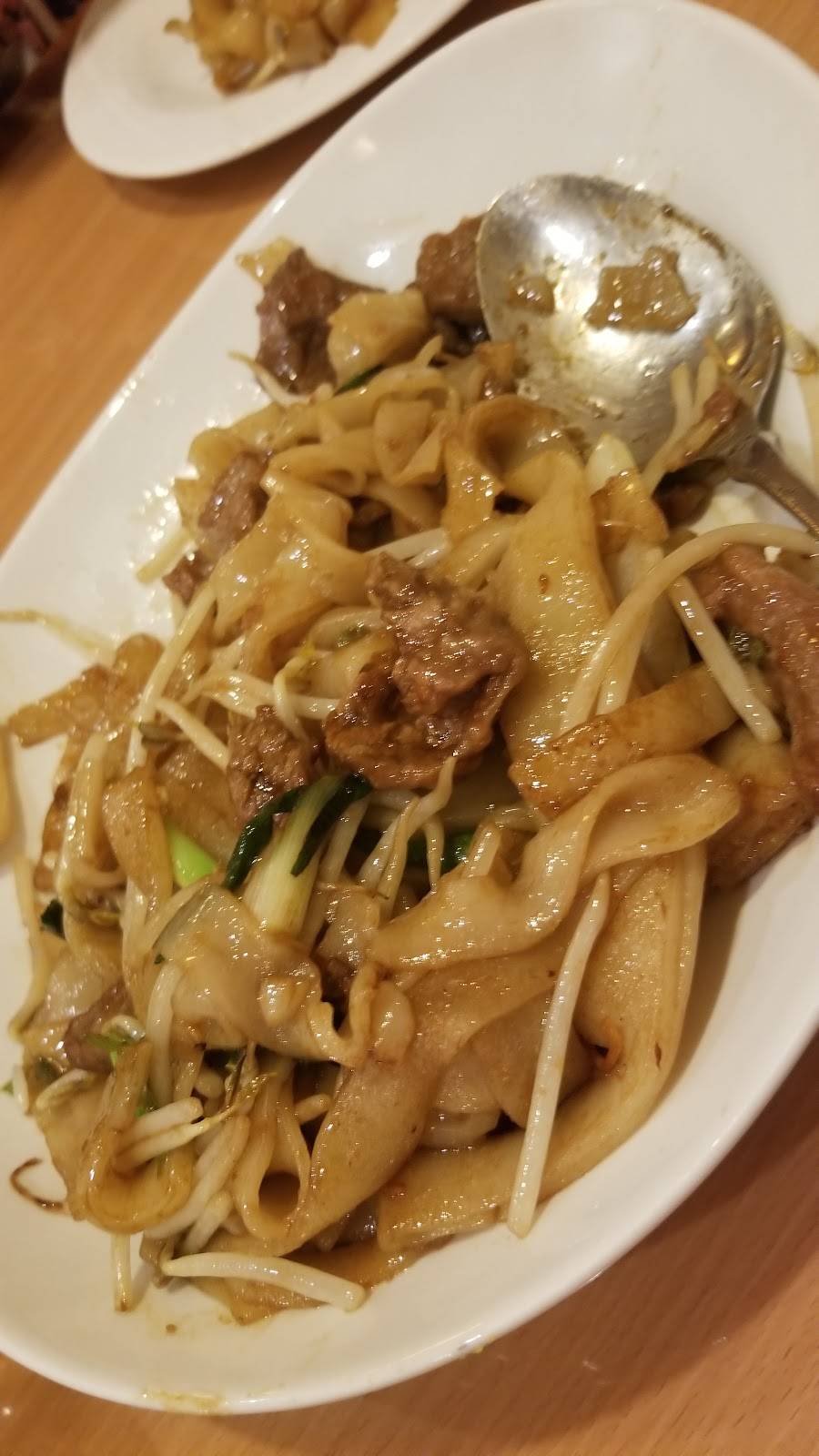 Noodles Delight | restaurant | 853 E Nerge Rd, Roselle, IL 60172, USA | 6303071010 OR +1 630-307-1010