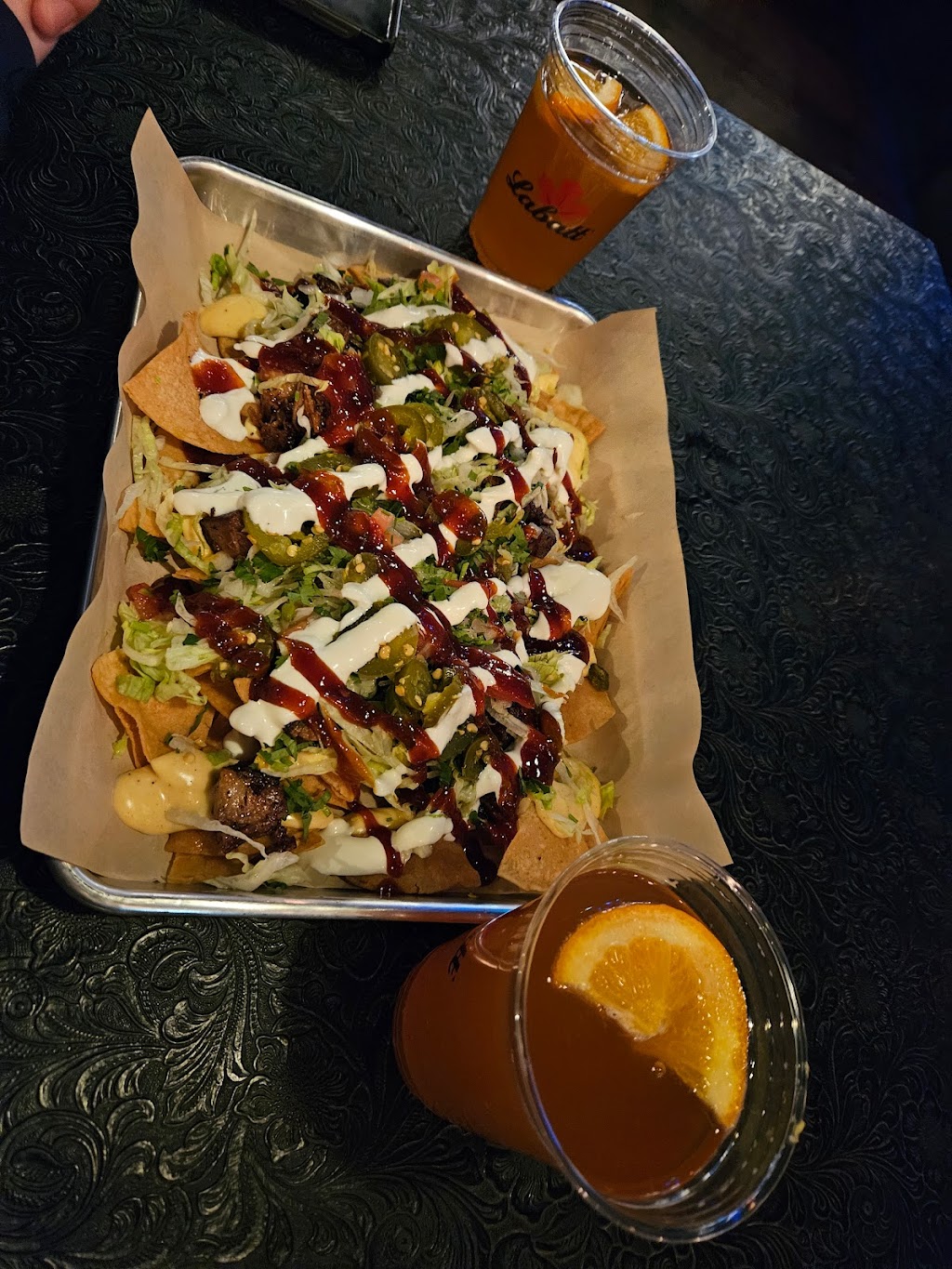 Humo Smokehouse | restaurant | 1000 N Rohlwing Rd #13, Lombard, IL 60148, USA | 3313077703 OR +1 331-307-7703