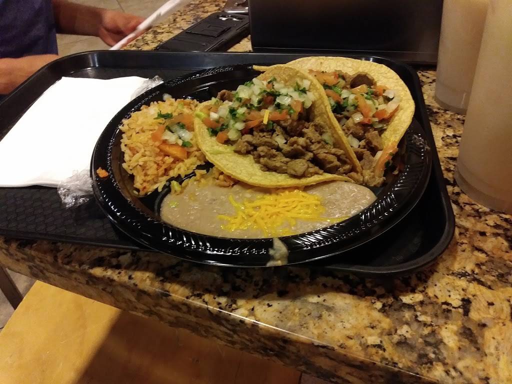 Robertitos Taco Shop | restaurant | 2865 E Jensen Ave #101, Fresno, CA 93706, USA | 5594440467 OR +1 559-444-0467