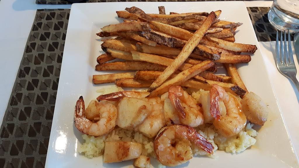 Bistro CASA PAULA | restaurant | 50 Chemin Vanier, Gatineau, QC J9H 1X6, Canada | 8195573030 OR +1 819-557-3030