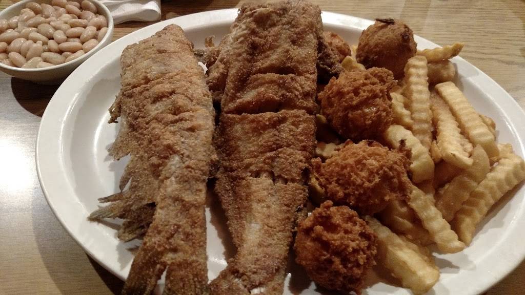 Country & Western Steak House | restaurant | 189 Extension St, Camden, TN 38320, USA | 7315843026 OR +1 731-584-3026