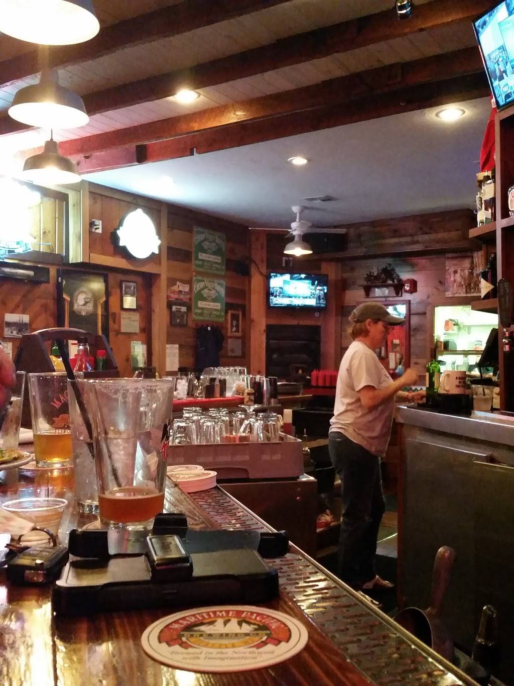 Duvall Tavern | restaurant | 15807 Main St NE, Duvall, WA 98019, USA | 4253186277 OR +1 425-318-6277