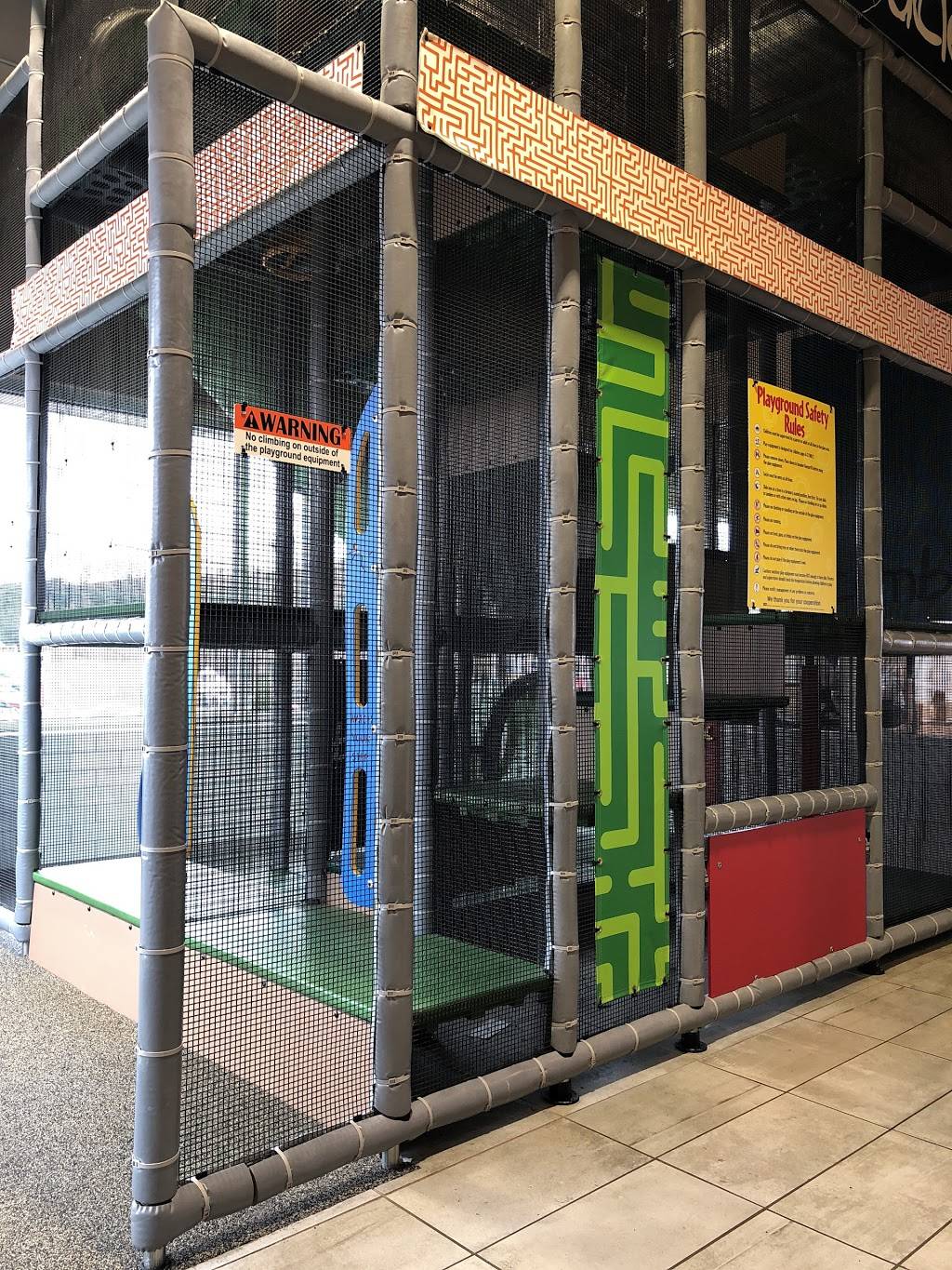 McDonalds | cafe | 715 Oakvale Rd, Princeton, WV 24740, USA | 3044256096 OR +1 304-425-6096