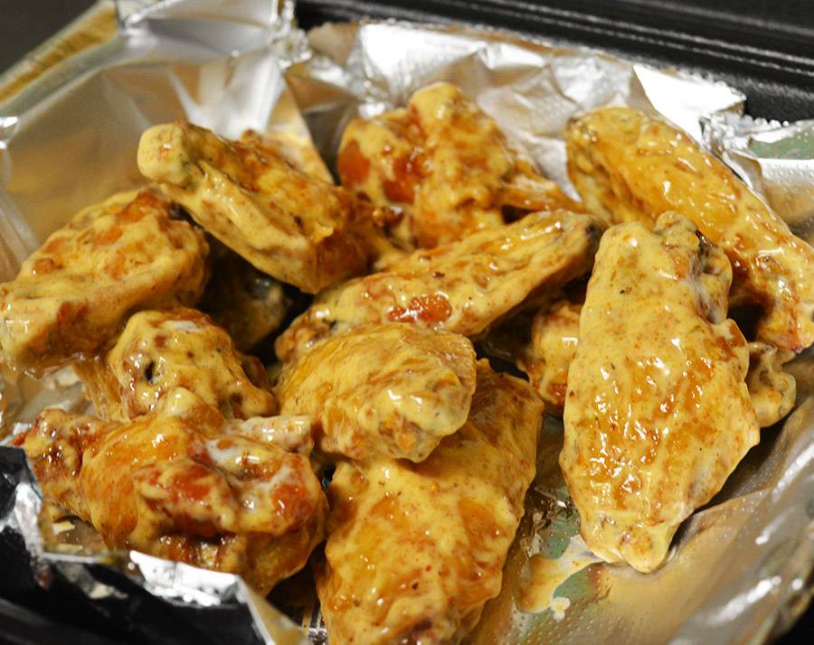 Ianazones Pizza (5 Points) | meal takeaway | 9056 N Lima Rd # A, Poland, OH 44514, USA | 2347593533 OR +1 234-759-3533