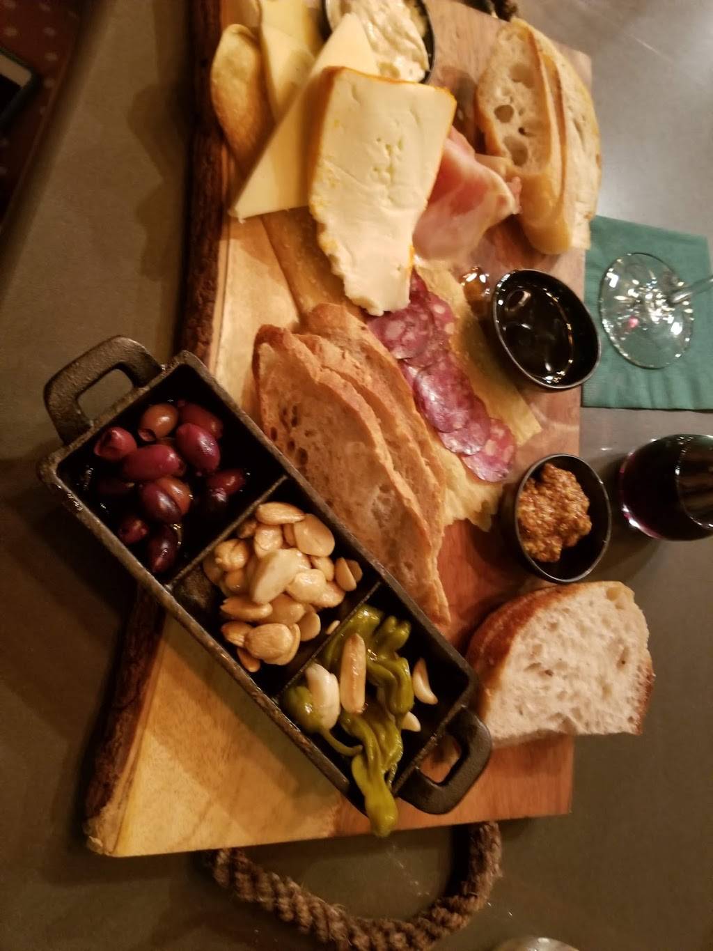 Hudson & Essex - Fine Dining | restaurant | 51 E 4th St, Mansfield, OH 44902, USA | 4195135151 OR +1 419-513-5151