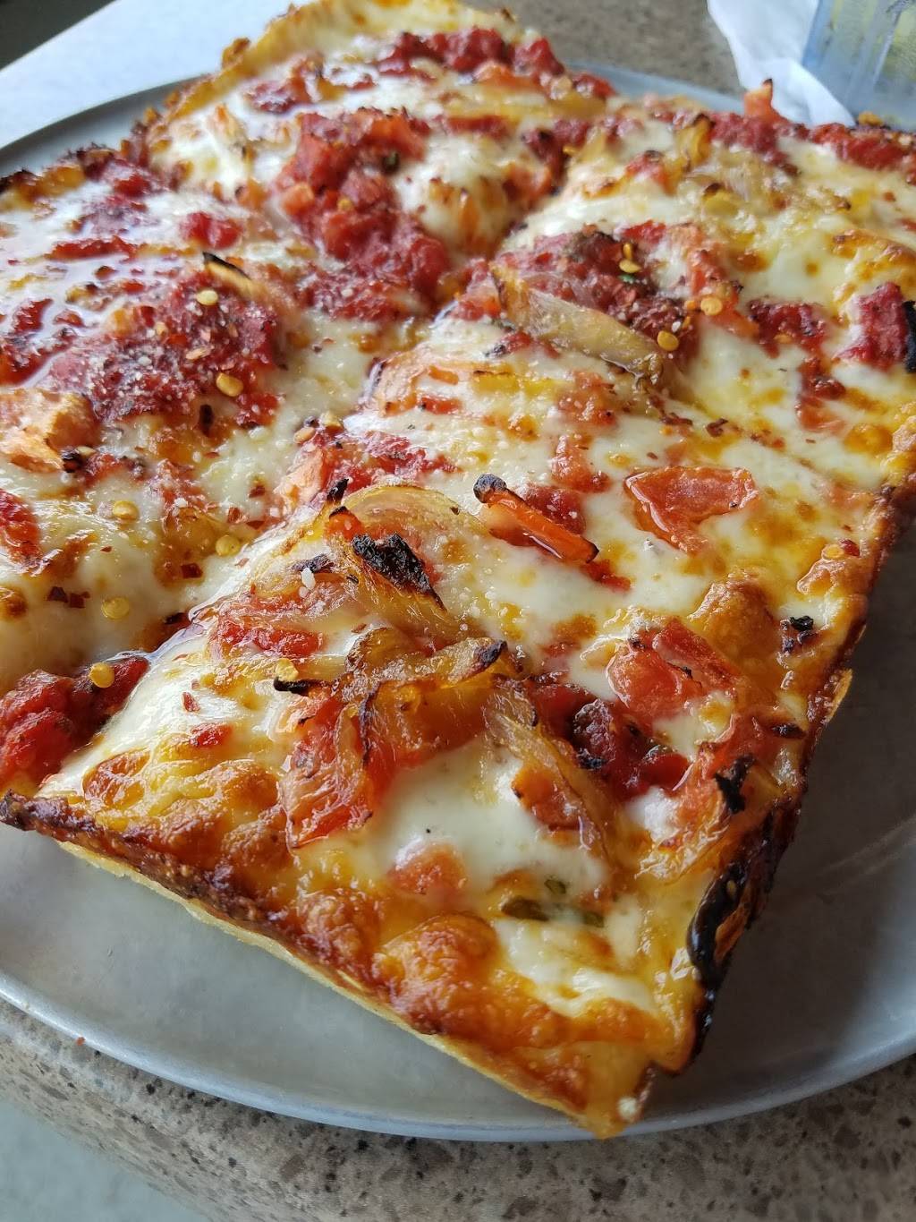 Buddys Pizza | restaurant | 3153 Ann Arbor-Saline Rd, Ann Arbor, MI 48108, USA | 7347929130 OR +1 734-792-9130