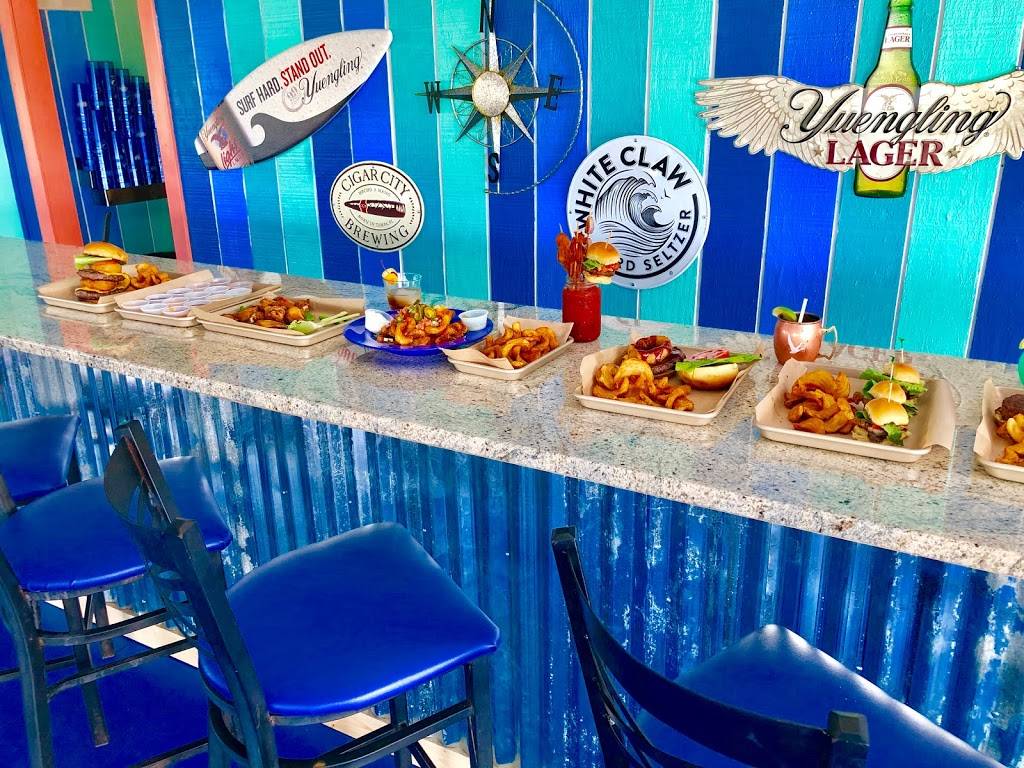 Latitude 78 Bar & Grille | restaurant | 35 NE Pine Island Rd, Cape Coral, FL 33909, USA | 2394581388 OR +1 239-458-1388