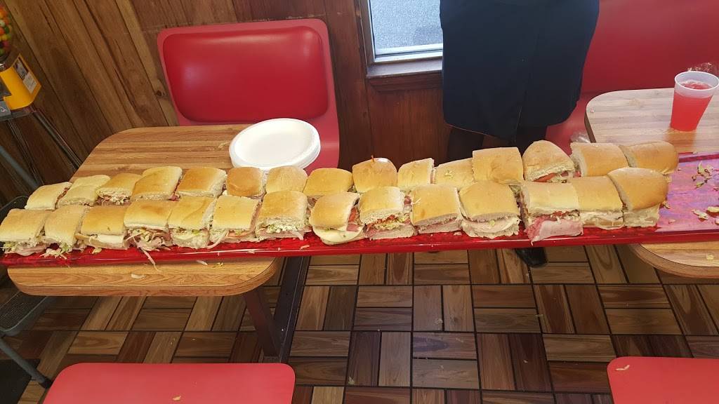 Baldinos Giant Jersey Subs | restaurant | 1022 US-80, Pooler, GA 31322, USA | 9127487827 OR +1 912-748-7827