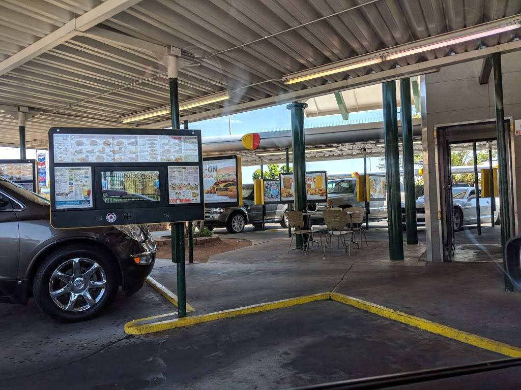Sonic Drive-In | restaurant | 825 Eubank Blvd NE, Albuquerque, NM 87123, USA | 5052935759 OR +1 505-293-5759