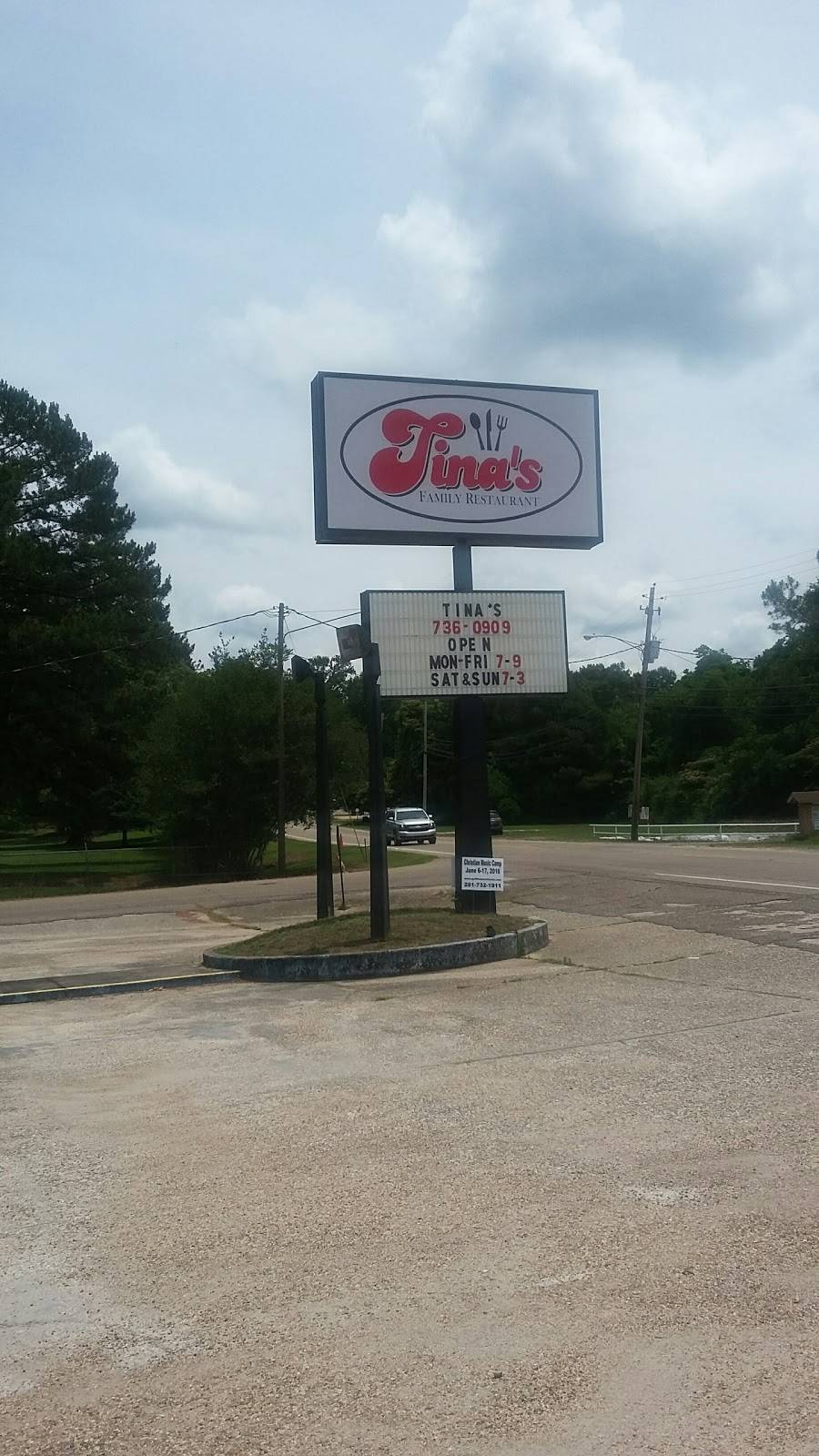 Tinas Family Restaurant | restaurant | 1117 Broad St, Columbia, MS 39429, USA | 6017360909 OR +1 601-736-0909