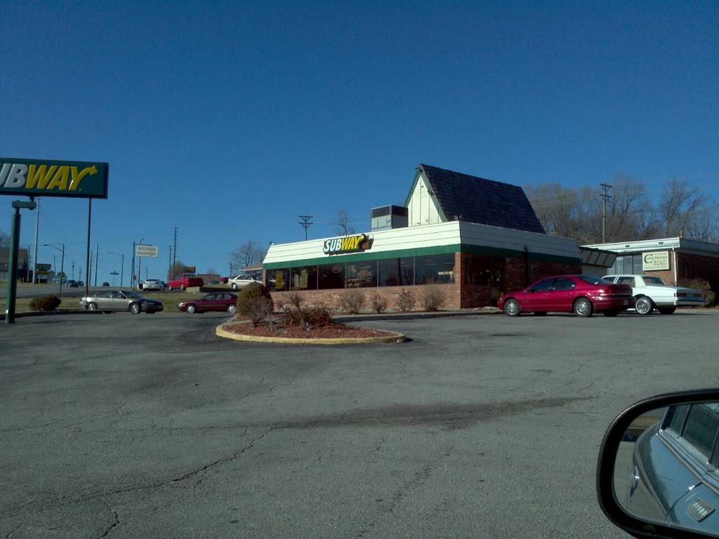 Subway | meal takeaway | 10910, I-40, Independence, MO 64055, USA | 8163538990 OR +1 816-353-8990