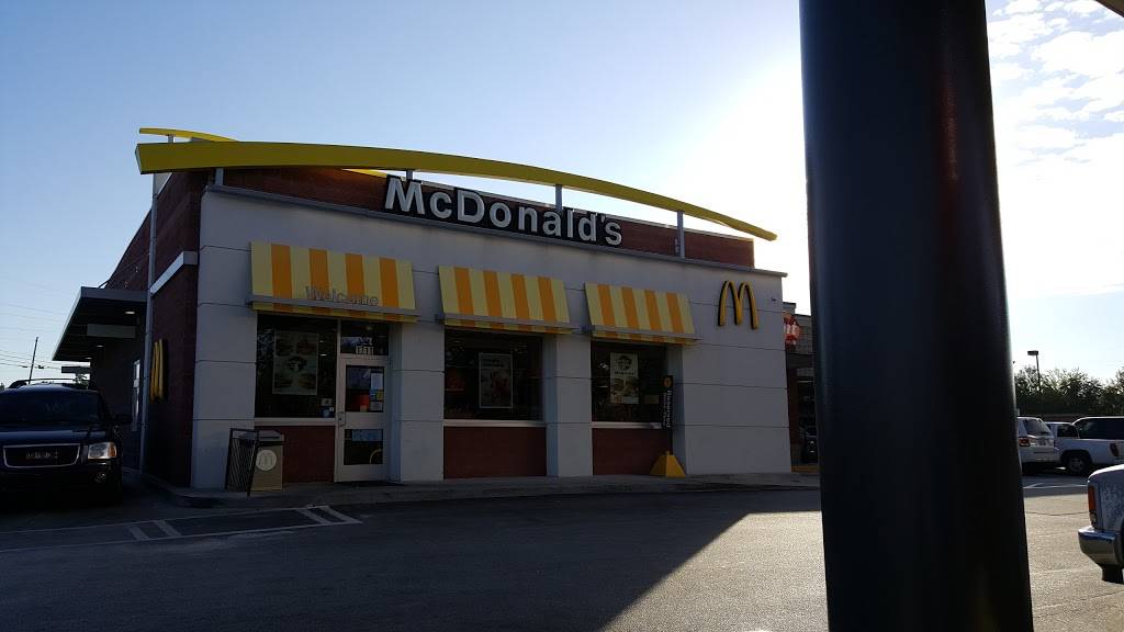 McDonalds | cafe | 1721 Sand Bar Ferry Rd, Beech Island, SC 29842, USA | 8033029100 OR +1 803-302-9100