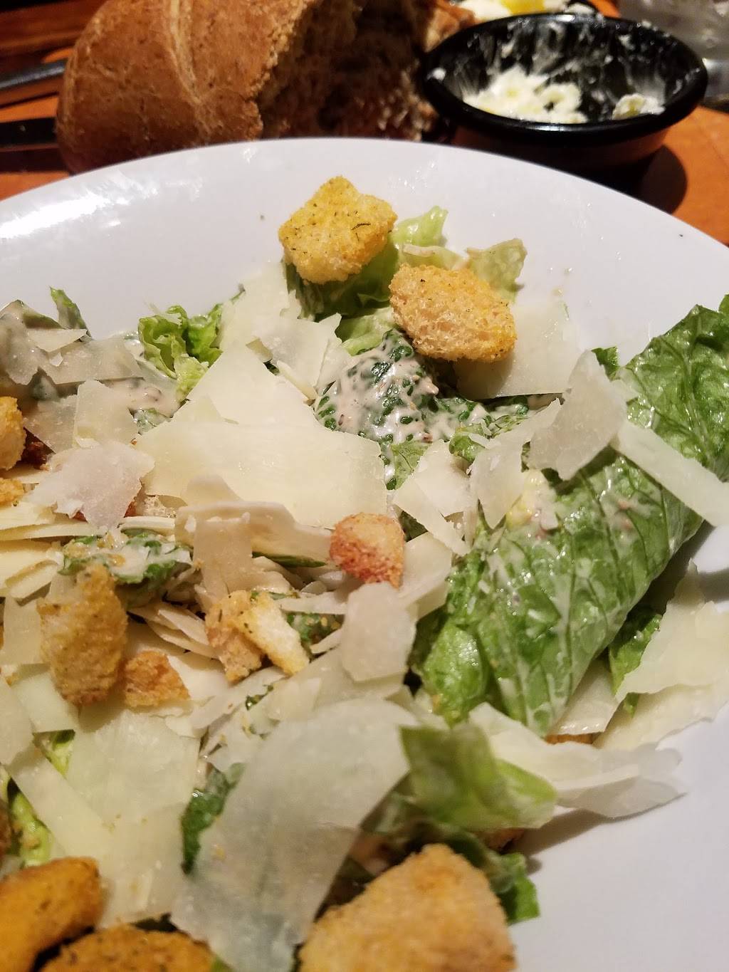 LongHorn Steakhouse | meal takeaway | 2451 Wabash Ave, Springfield, IL 62704, USA | 2177265130 OR +1 217-726-5130