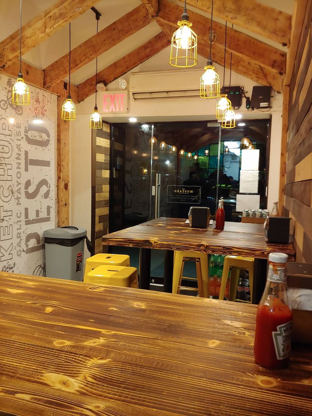 Mustard Panini Bar | restaurant | 462 Avenue P, Brooklyn, NY 11223, USA | 7186451888 OR +1 718-645-1888