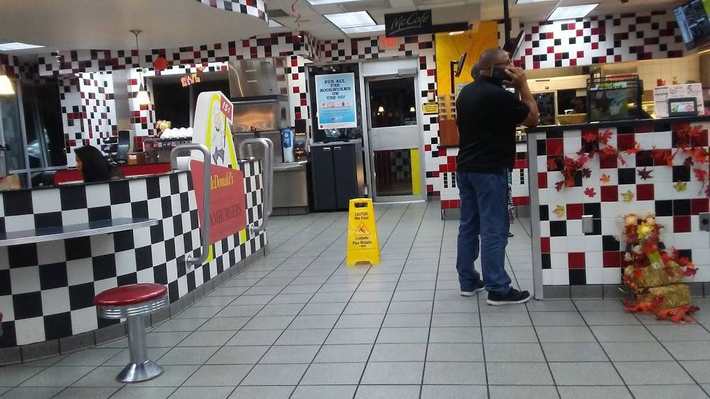 McDonalds | cafe | 8401 Dorchester Rd, North Charleston, SC 29420, USA | 8437602822 OR +1 843-760-2822