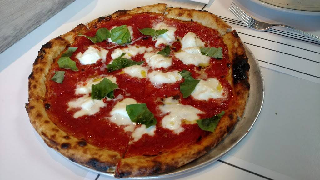 Jon & Vinnys Fairfax | restaurant | 412 N Fairfax Ave, Los Angeles, CA 90036, USA | 3233343369 OR +1 323-334-3369