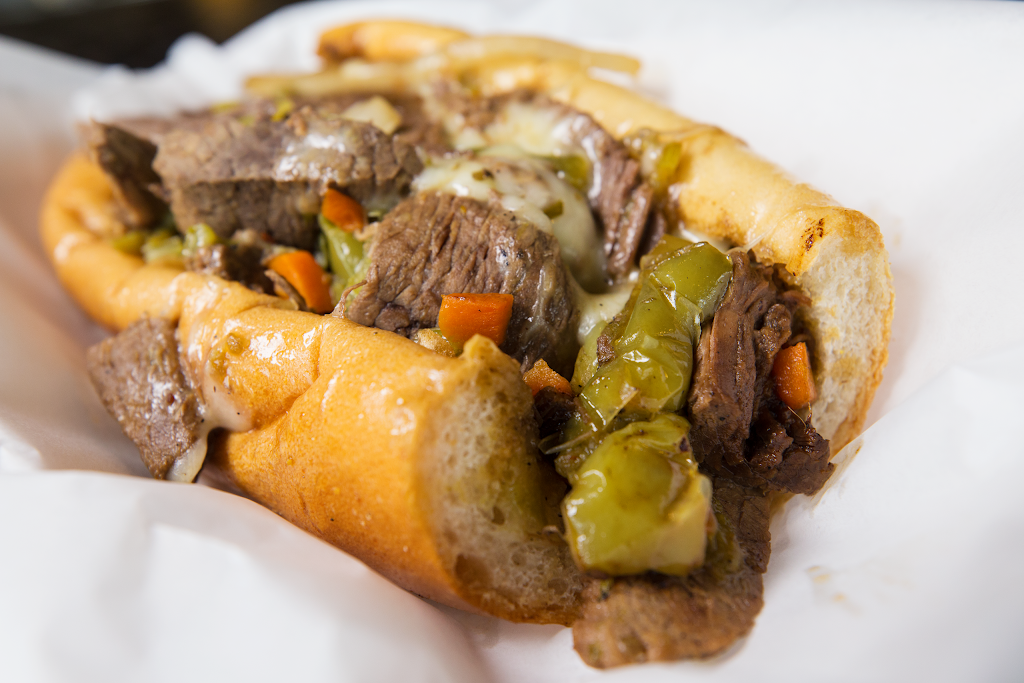 Badda Bings Italian Beef & Sausage | restaurant | 2001 Calistoga Dr, New Lenox, IL 60451, USA | 8154622099 OR +1 815-462-2099