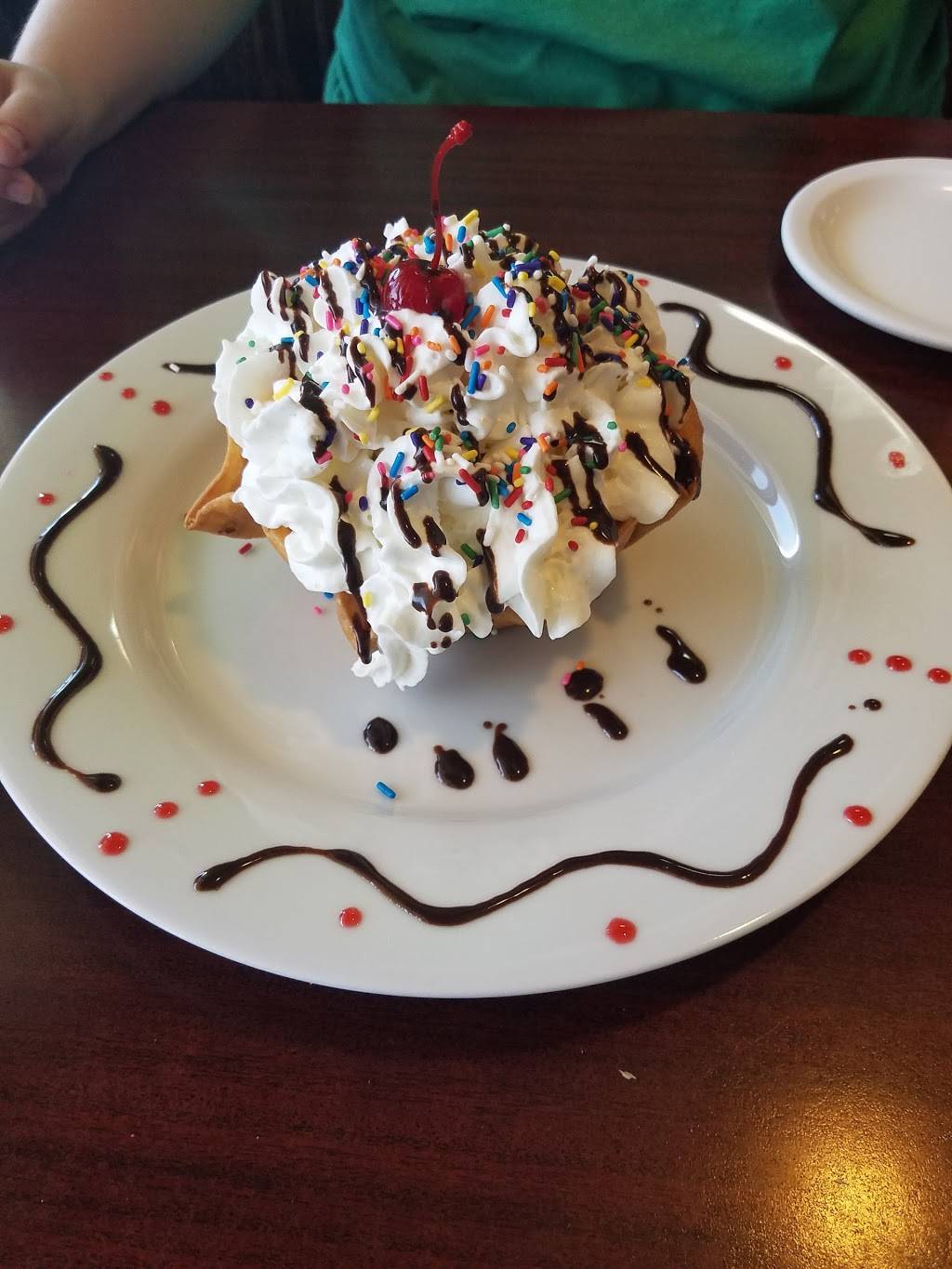 Los Amigos Mexican Bar & Grill | restaurant | 1848 E Sherman Blvd Suite M, Muskegon, MI 49444, USA | 2317375010 OR +1 231-737-5010