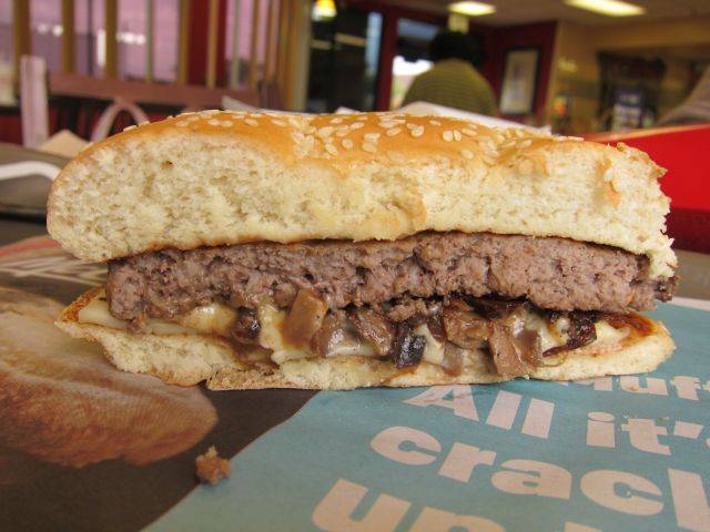 McDonalds | cafe | 3309 Tweedy Blvd, South Gate, CA 90280, USA | 3235671315 OR +1 323-567-1315