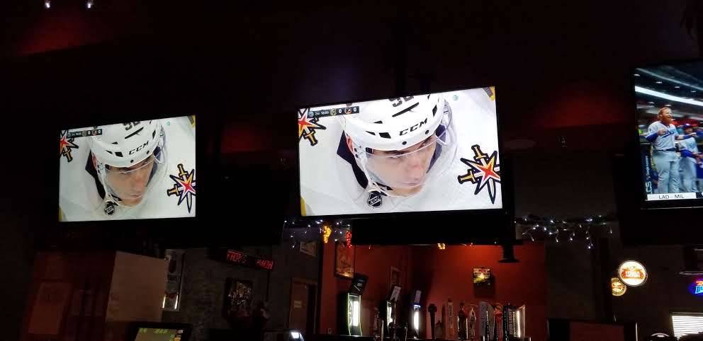 Putters Bar & Grill - Charleston | restaurant | 5821 E Charleston Blvd, Las Vegas, NV 89142, USA | 7024314851 OR +1 702-431-4851