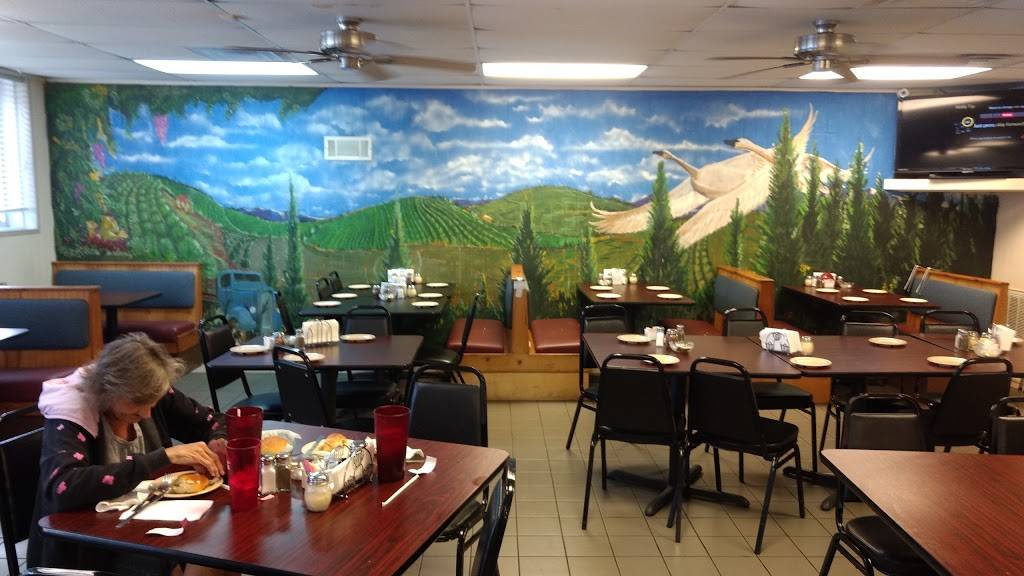 Joes Italian Grill And Restaurant | restaurant | 13281 TX-150, Coldspring, TX 77331, USA | 9366532170 OR +1 936-653-2170