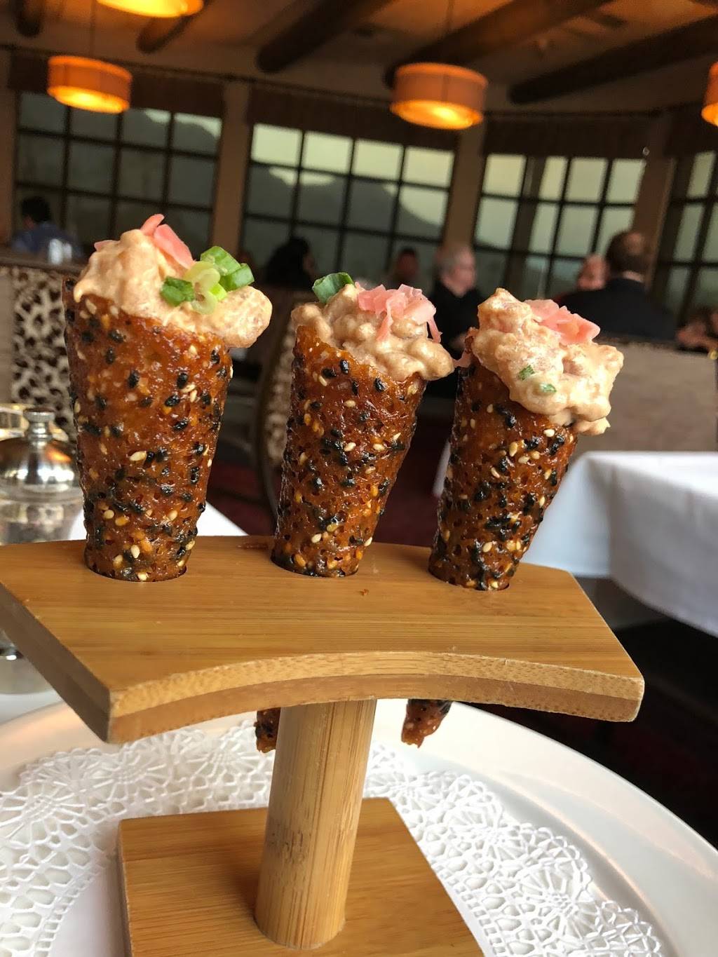 La Quinta Cliffhouse | restaurant | 78250 CA-111, La Quinta, CA 92253, USA | 7603605991 OR +1 760-360-5991