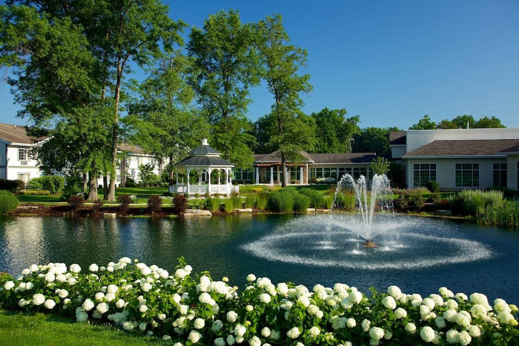 Swan Lake Resort and Conference Center | restaurant | 5203 Plymouth Laporte Trail, Plymouth, IN 46563, USA | 5749355680 OR +1 574-935-5680