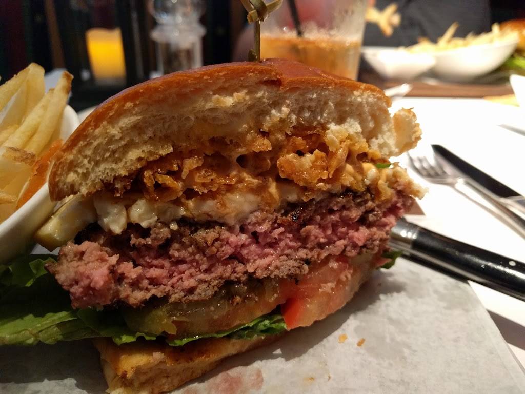 Parkers Restaurant & Bar | restaurant | 1000 31st St, Downers Grove, IL 60515, USA | 6309605700 OR +1 630-960-5700