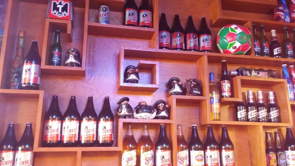 Karlitos Mariscos | restaurant | 3119 White Horse Rd, Greenville, SC 29611, USA | 8646311300 OR +1 864-631-1300