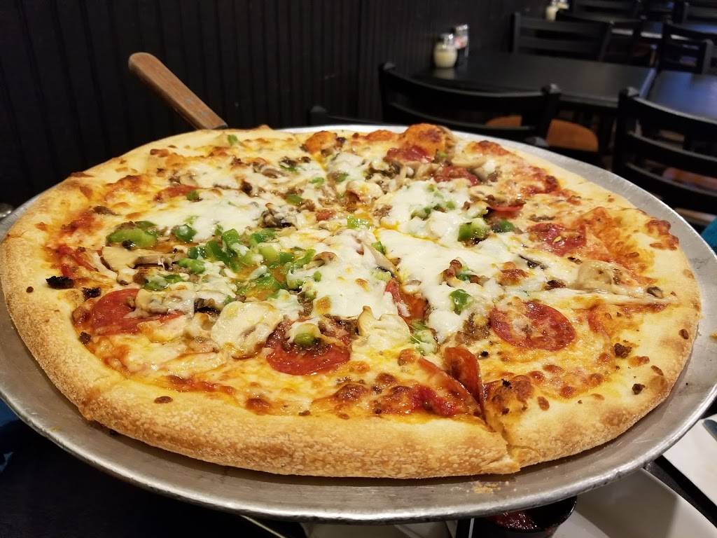 Joey Mozzarellas Family Diner | restaurant | 930 Blanding Blvd, Orange Park, FL 32065, USA | 9045794748 OR +1 904-579-4748