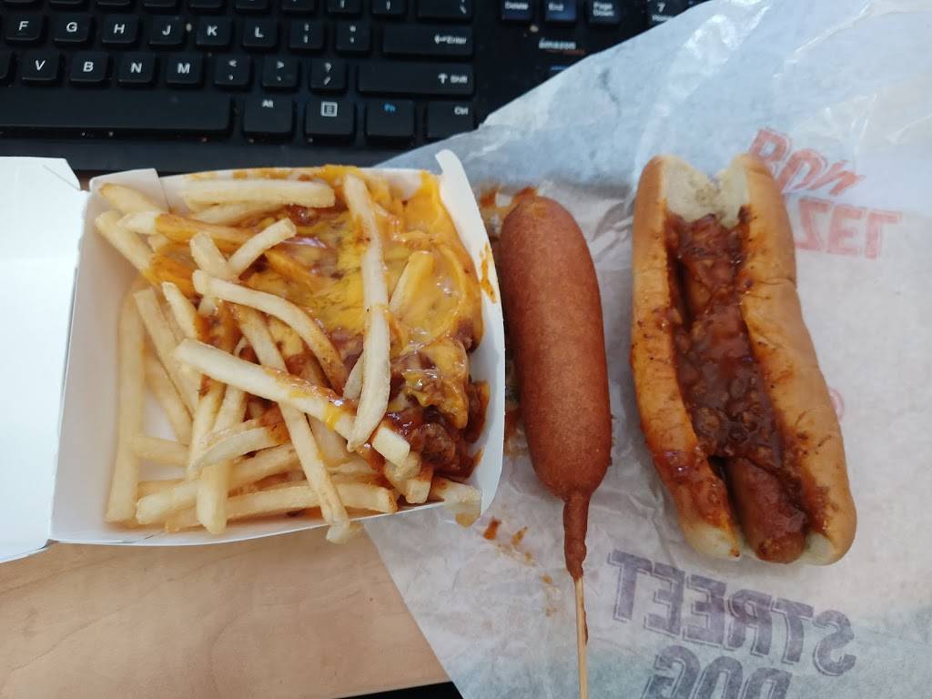 Wienerschnitzel | restaurant | 21405 S Ellsworth Rd, Queen Creek, AZ 85142, USA | 4802845155 OR +1 480-284-5155