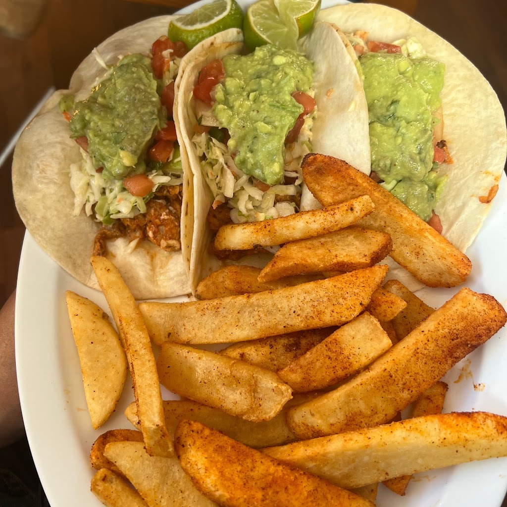 Luna Sea Fish House | restaurant | 153 US-101, Yachats, OR 97498, USA | 5415474794 OR +1 541-547-4794