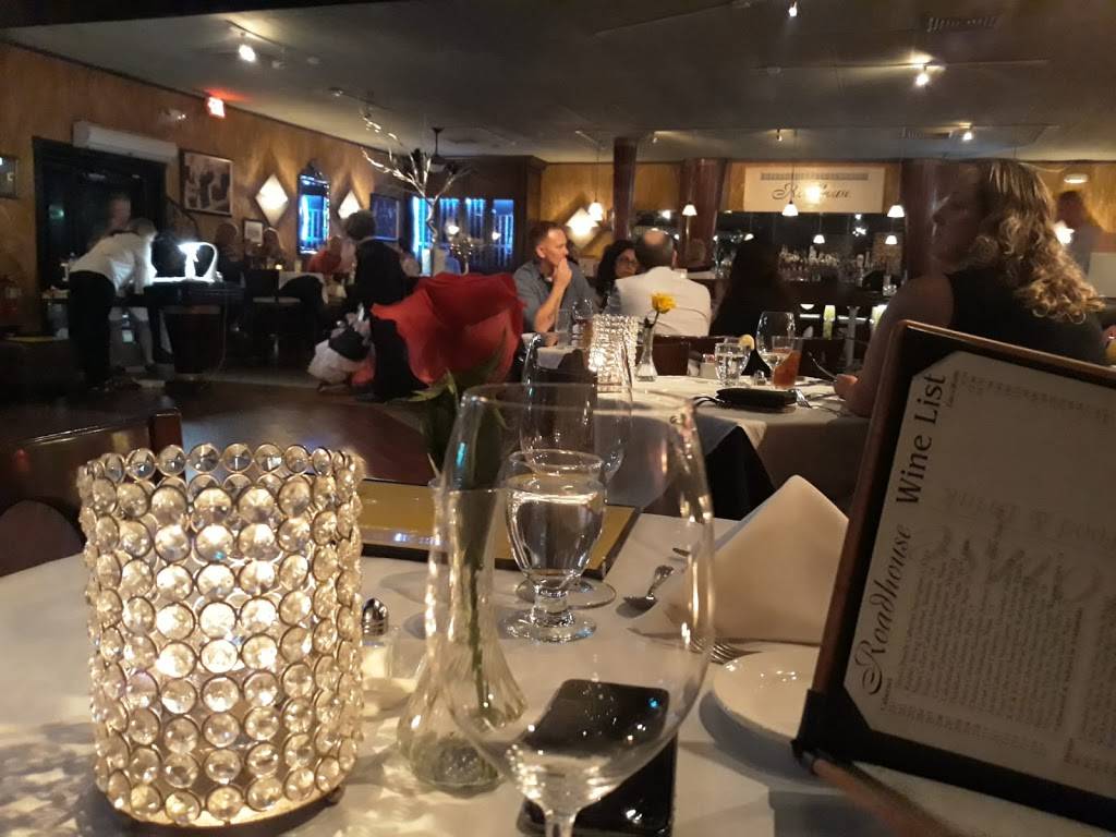 Roadhouse Cafe | restaurant | 15660 San Carlos Blvd # 280, Fort Myers, FL 33908, USA | 2394154375 OR +1 239-415-4375