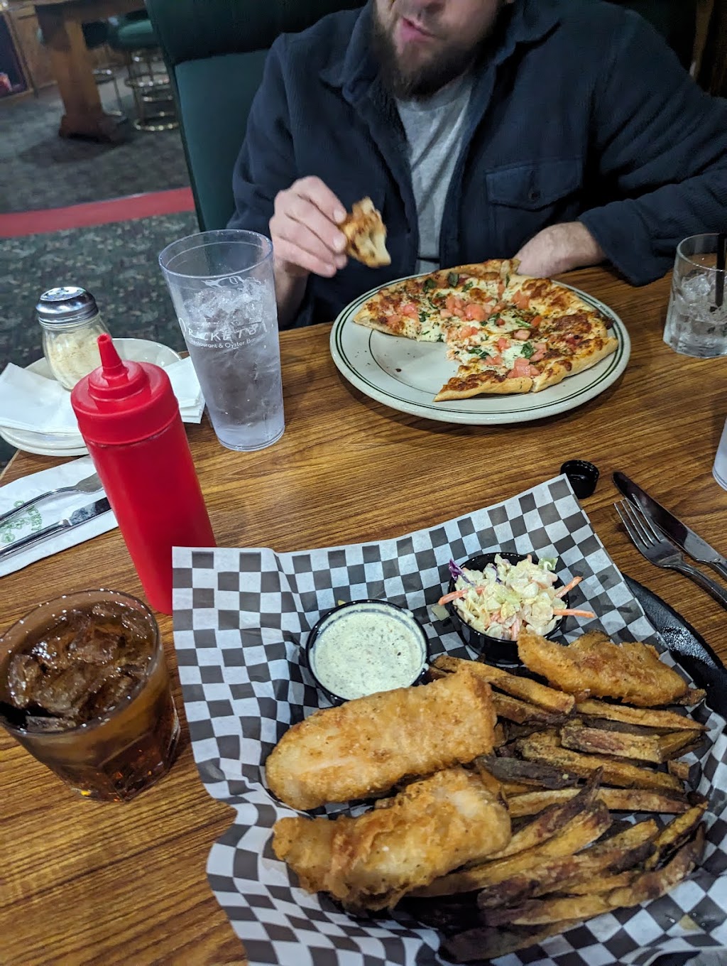 Crickets Restaurant and Oyster Bar | restaurant | 424 Sherman Ave, Coeur dAlene, ID 83814, USA | 2087651990 OR +1 208-765-1990