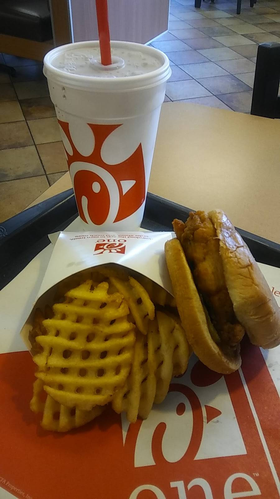 Chick-fil-A | restaurant | 1321 Eastman Ave, Ventura, CA 93003, USA | 8053390977 OR +1 805-339-0977