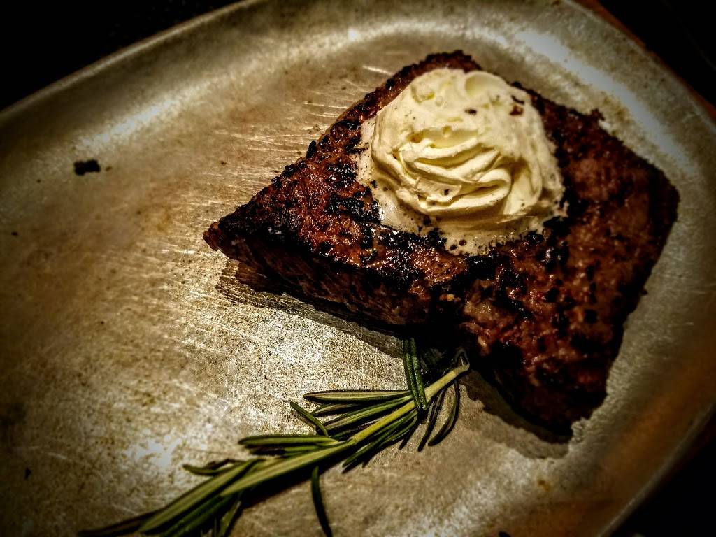 black & blue steak and crab, Albany | restaurant | 1470 Western Ave, Albany, NY 12203, USA | 5183137388 OR +1 518-313-7388