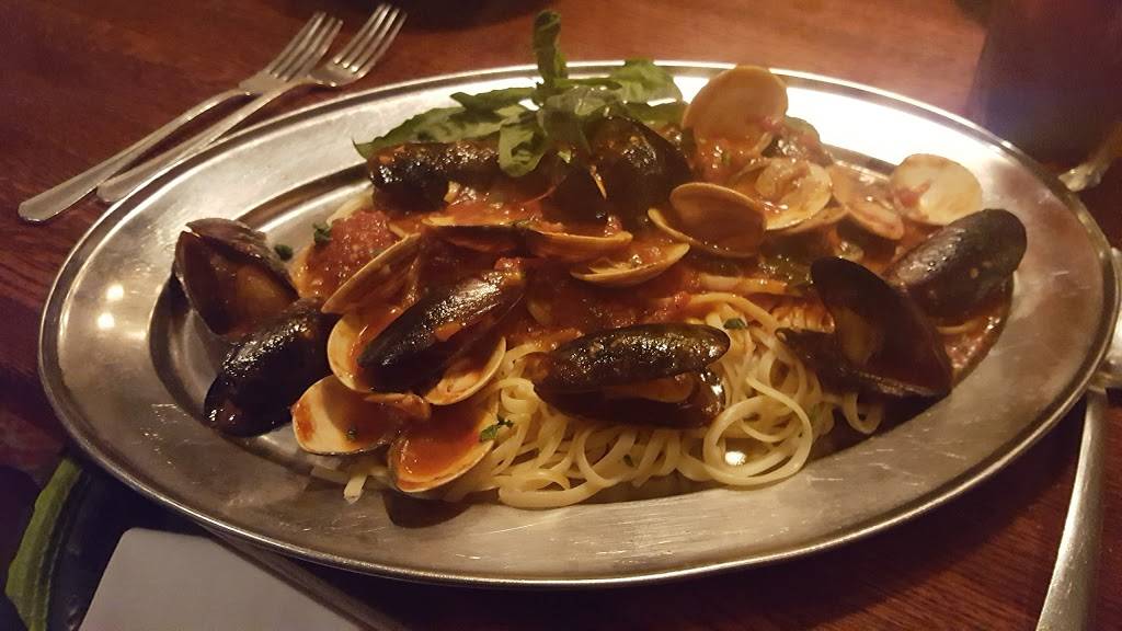 Jaspers Italian Restaurant | restaurant | 1201 W 103rd St, Kansas City, MO 64114, USA | 8169416600 OR +1 816-941-6600